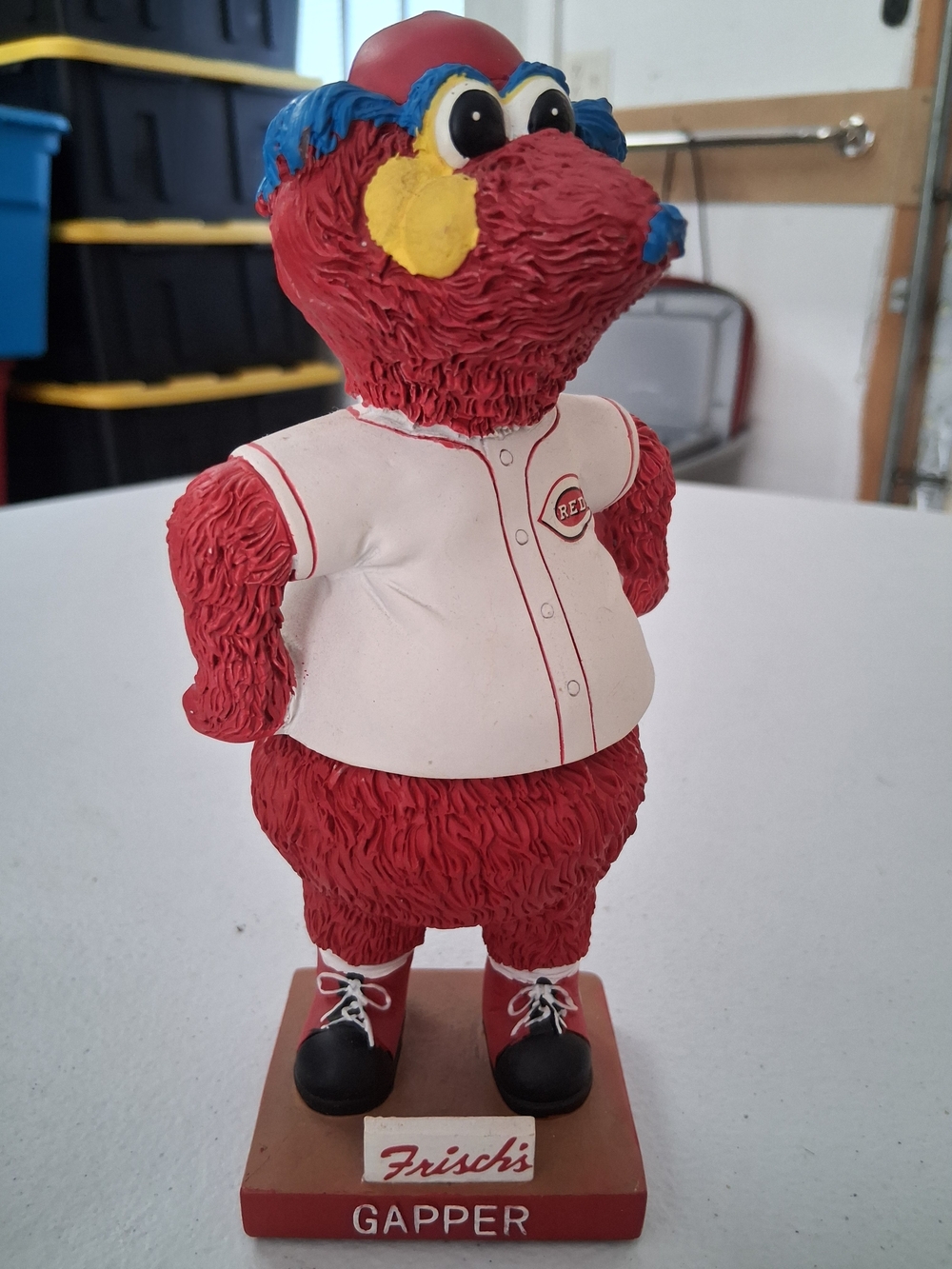 Gapper Red Mascot Bird Figurine - Decorative Pet Bird Collectible Bobble Head